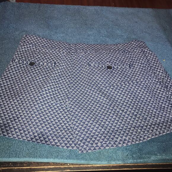 GAP Summer Shorts Women's 6 RN# 54023 - Picture 2 of 9